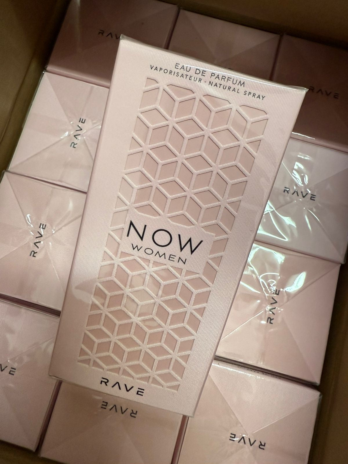NOW WOMEN RAVE